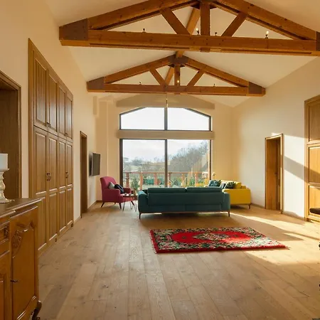 Luxury & Tia Maria * 班斯科