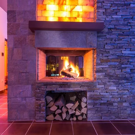 Luxury & Tia Maria Villa Bansko