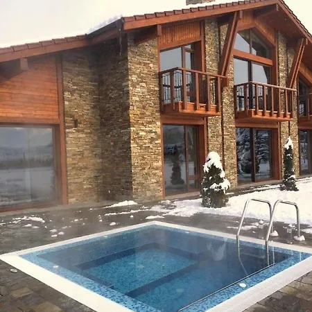 Villa Luxury & Tia Maria