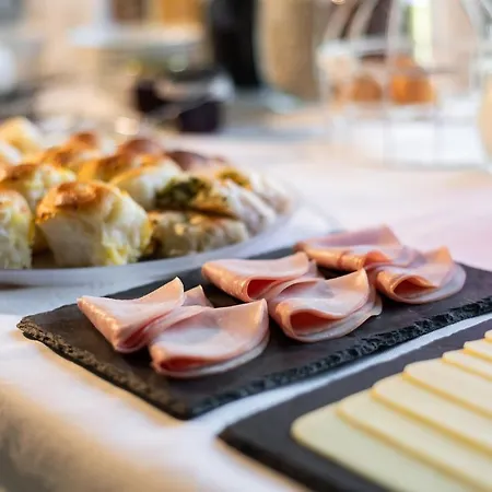 Luxury & Tia Maria 반스코