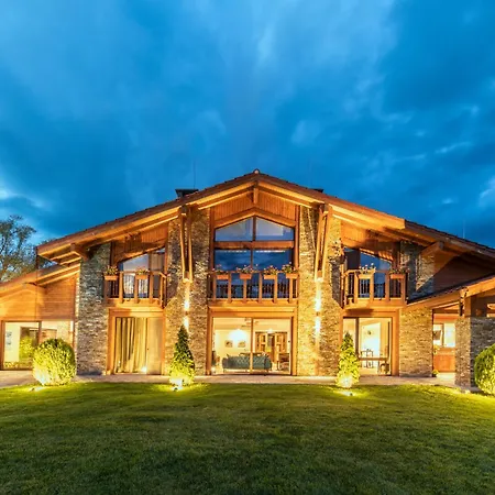 Luxury & Tia Maria Villa Bansko