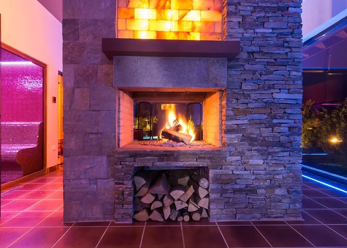 Luxury & Tia Maria With Private Villa Bansko