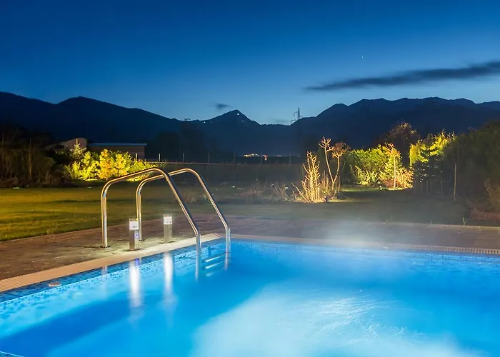 Luxury & Tia Maria With Private Villa Bansko